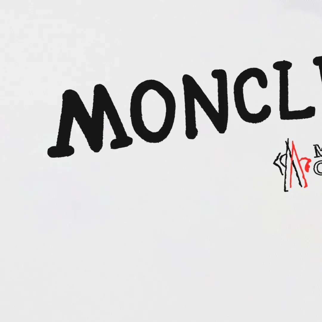 P80💰《Moncler~ 》 2026New Arrival Quality T ， , Versatile Quality ！ ‼ 32 250G ‼ ， ， ， ， T 🤪 Sizes：S-M-L-XL-2XL ：Black，White， Same Style